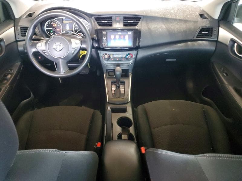 2019 NISSAN SENTRA S S 8