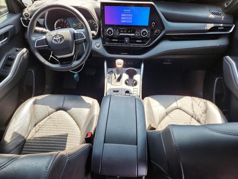 2023 TOYOTA HIGHLANDER XSE 8