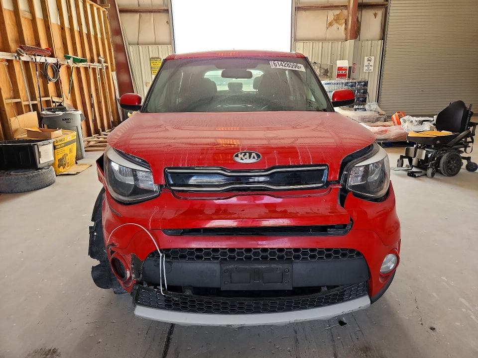 2019 KIA SOUL + 5