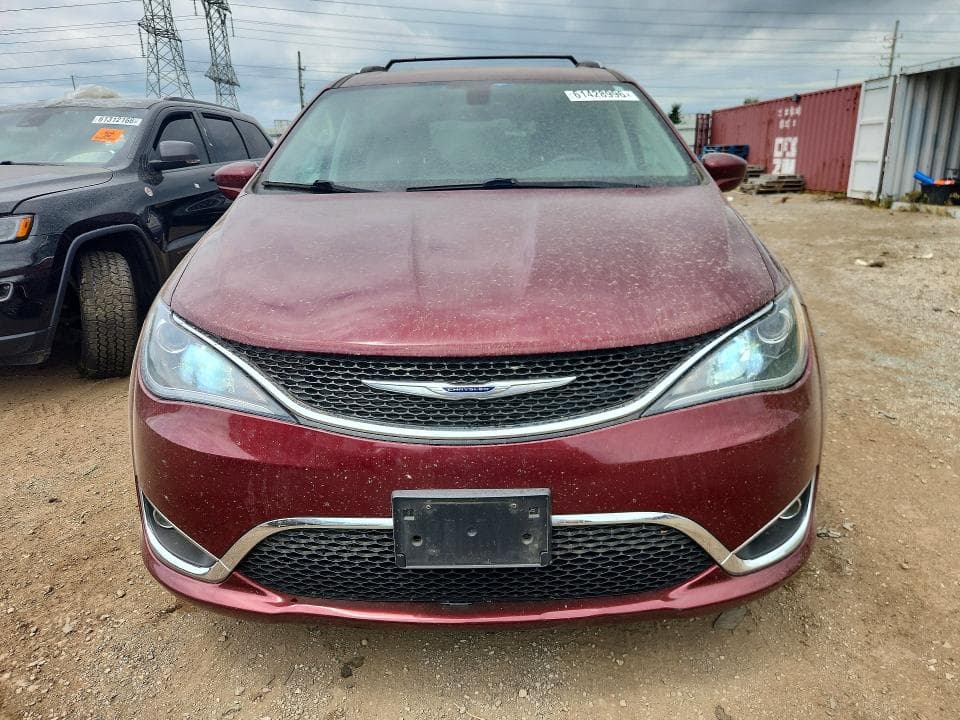 2019 CHRYSLER PACIFICA TOURING L 5