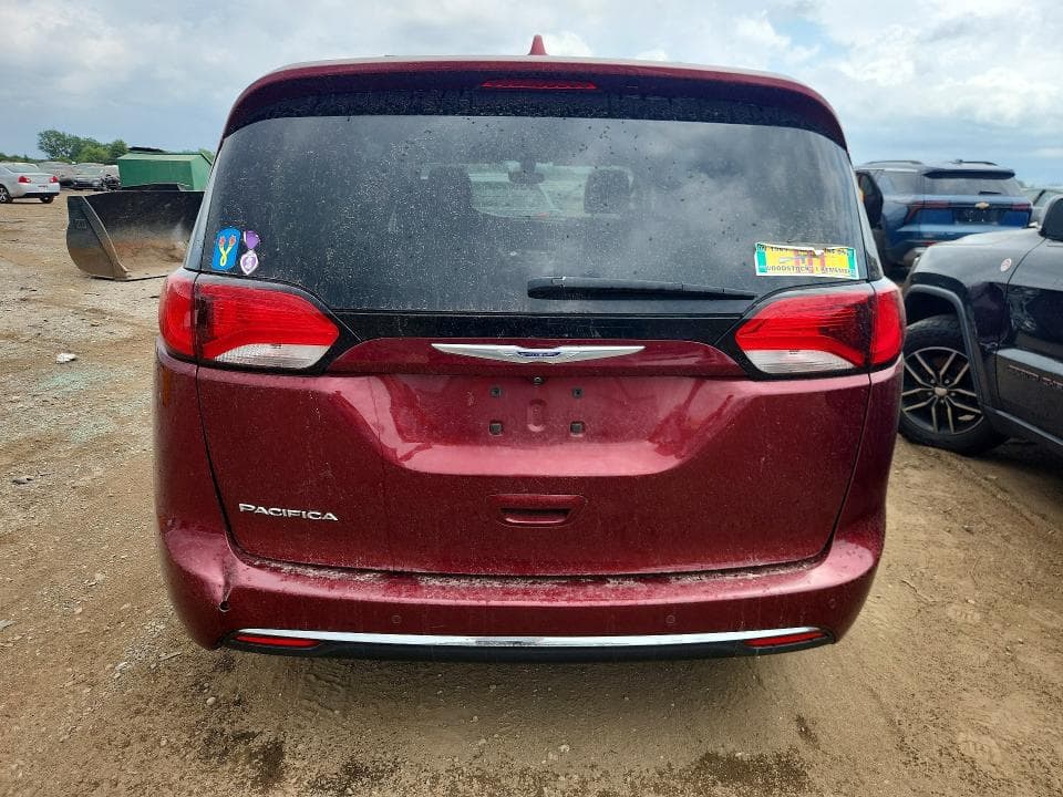 2019 CHRYSLER PACIFICA TOURING L 6