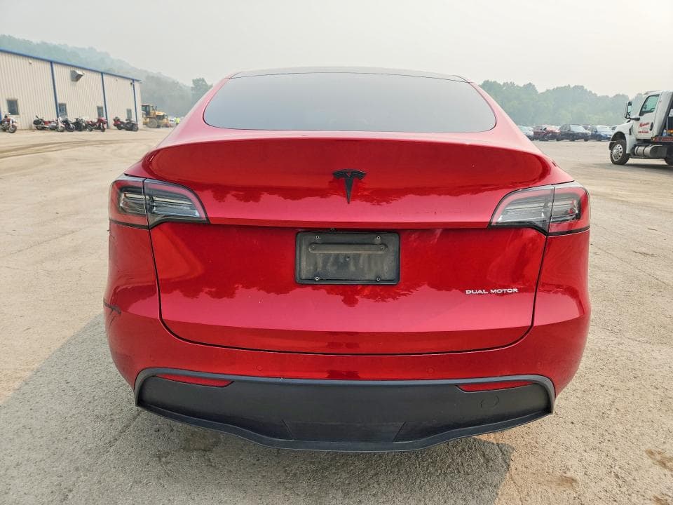 2022 TESLA MODEL Y 6