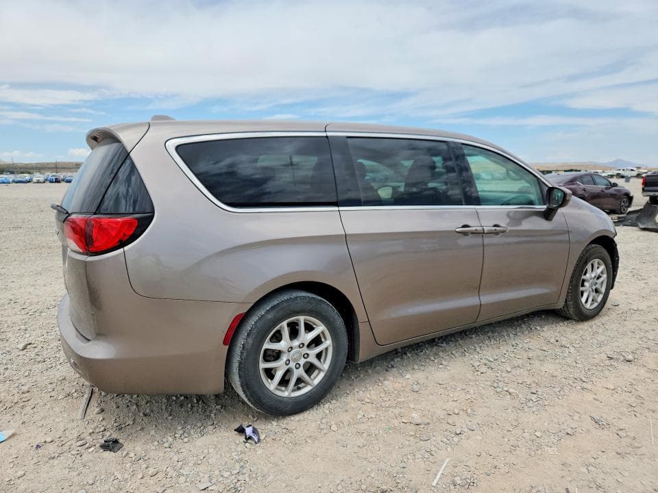 2017 CHRYSLER PACIFICA TOURING 3