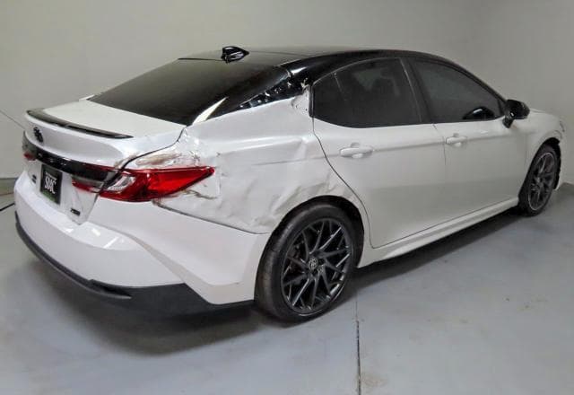 2025 TOYOTA CAMRY XSE 3