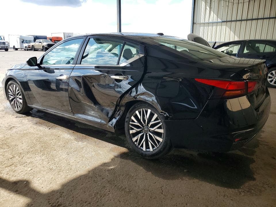 2025 NISSAN ALTIMA SV 2