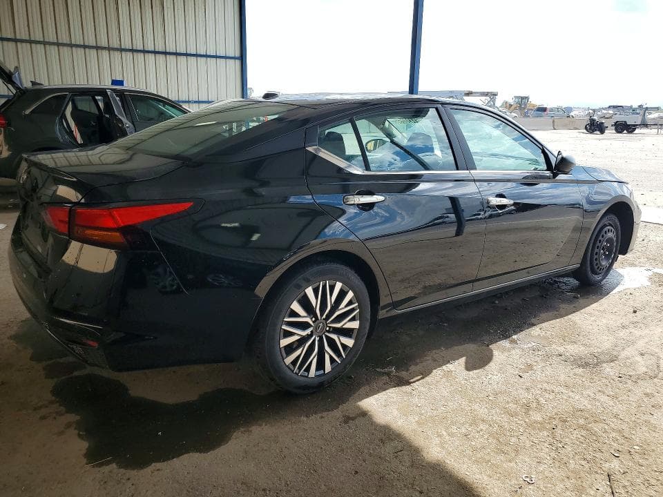 2025 NISSAN ALTIMA SV 3