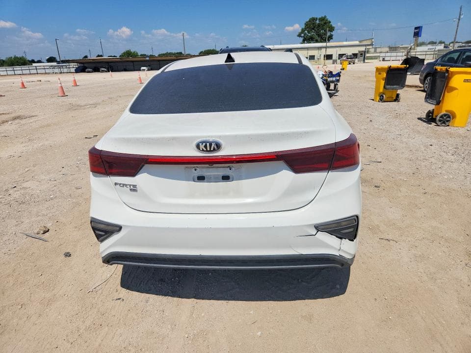 2019 KIA FORTE FE 6