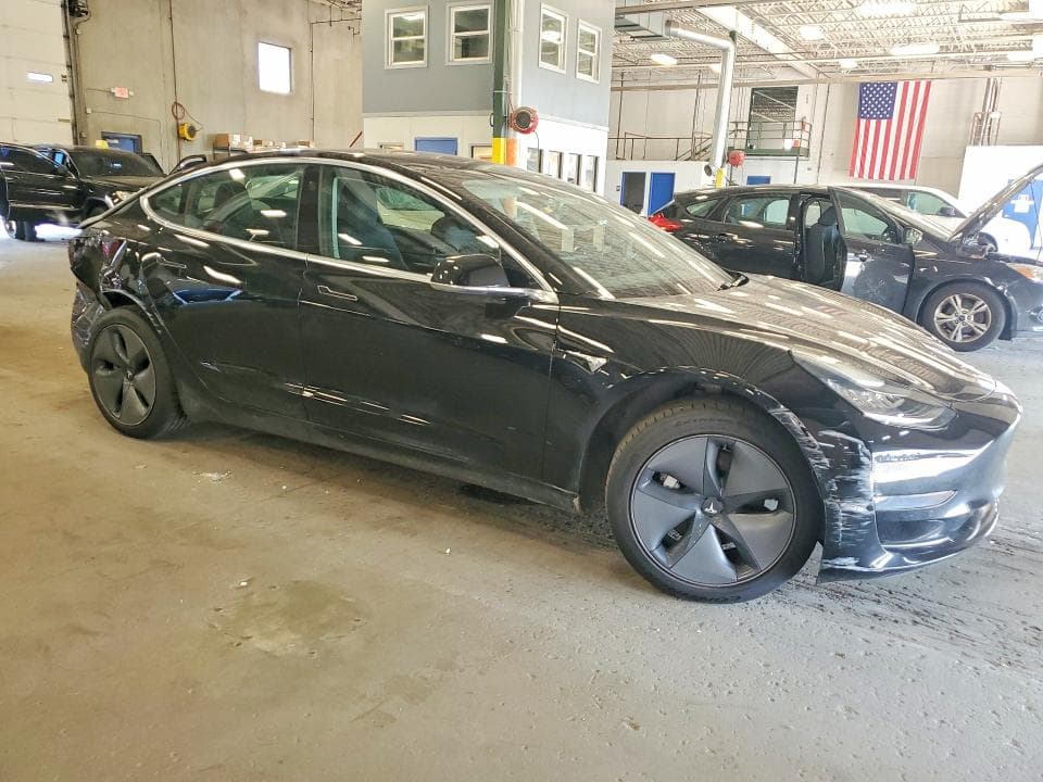 2019 TESLA MODEL 3 4