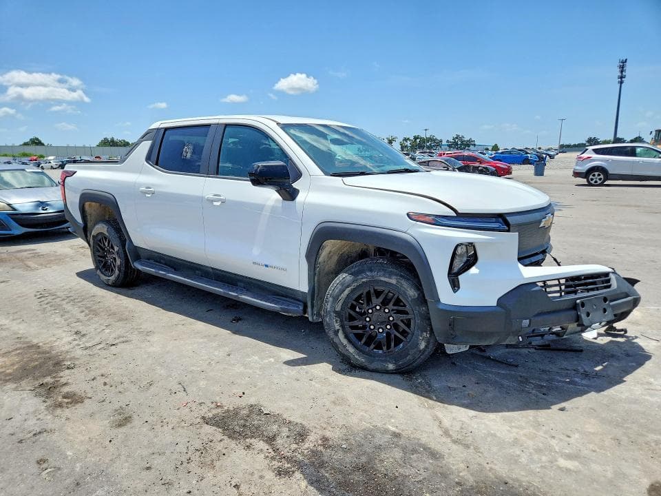 2024 CHEVROLET SILVERADO 4