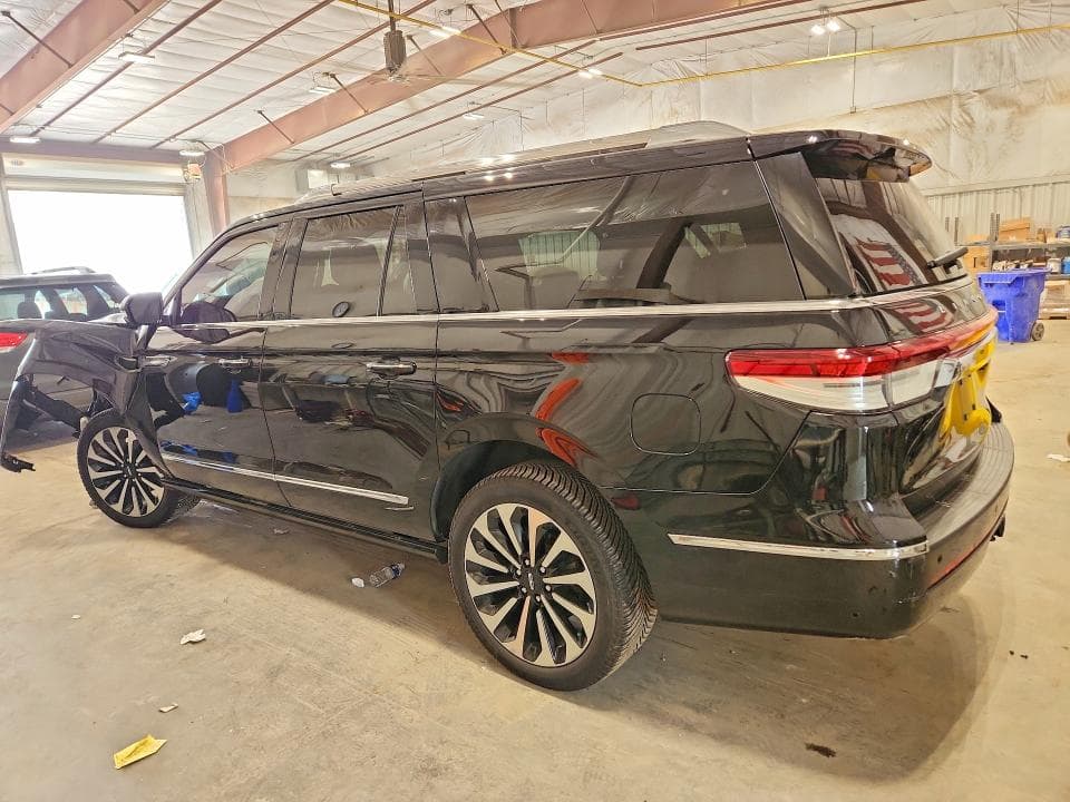 2022 LINCOLN NAVIGATOR L RESERVE 2