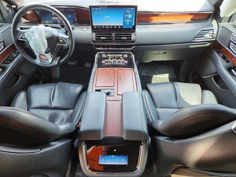 2022 LINCOLN NAVIGATOR L RESERVE 8
