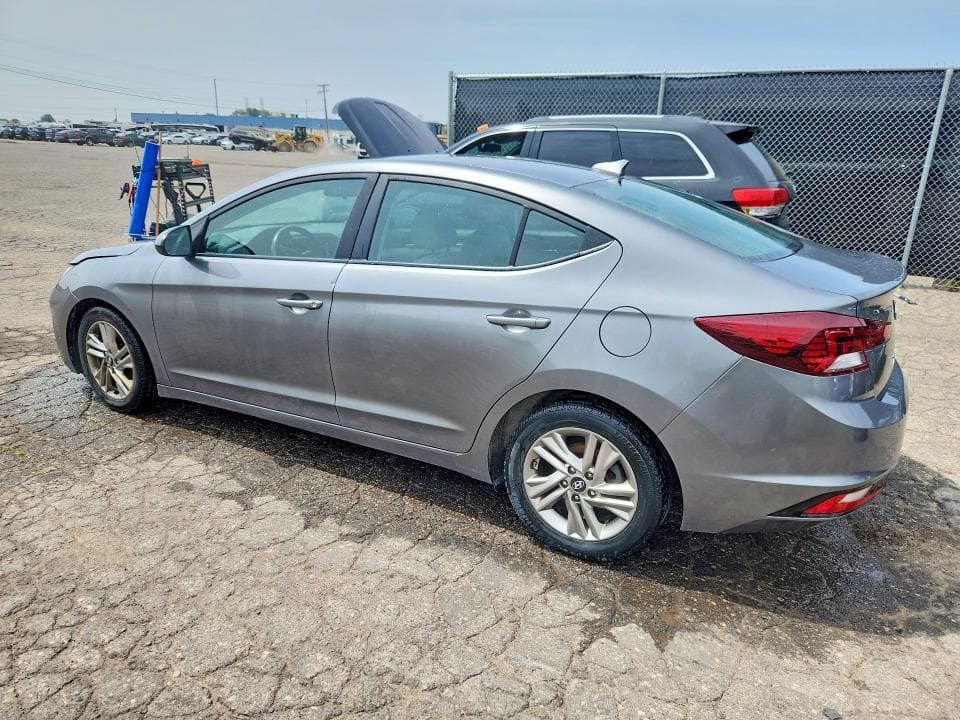 2019 HYUNDAI ELANTRA SEL 2
