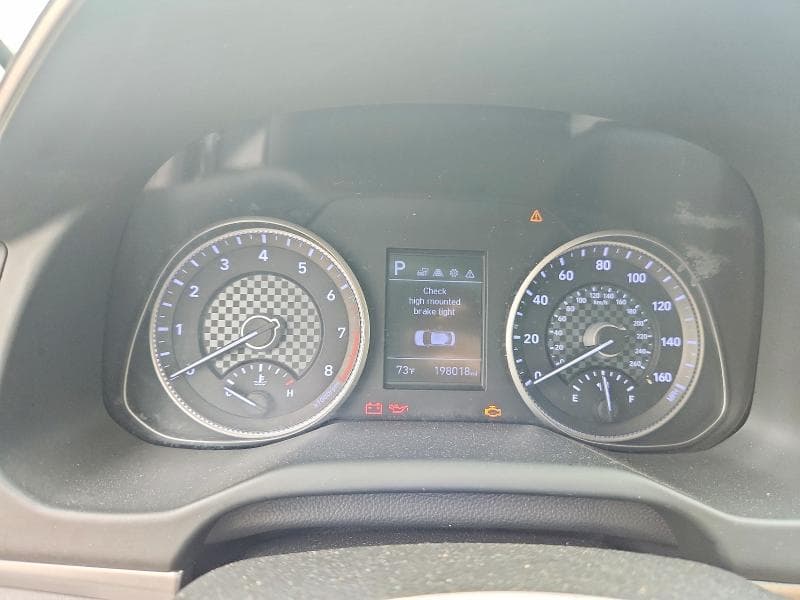 2019 HYUNDAI ELANTRA SEL 9