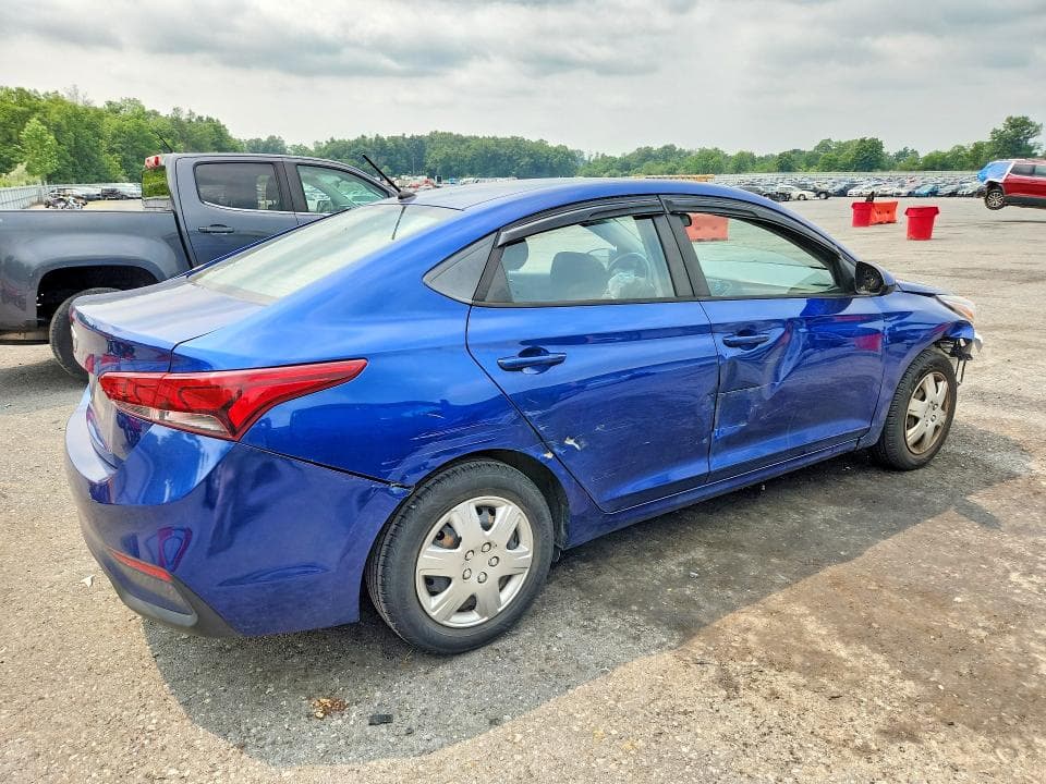 2018 HYUNDAI ACCENT SE 3