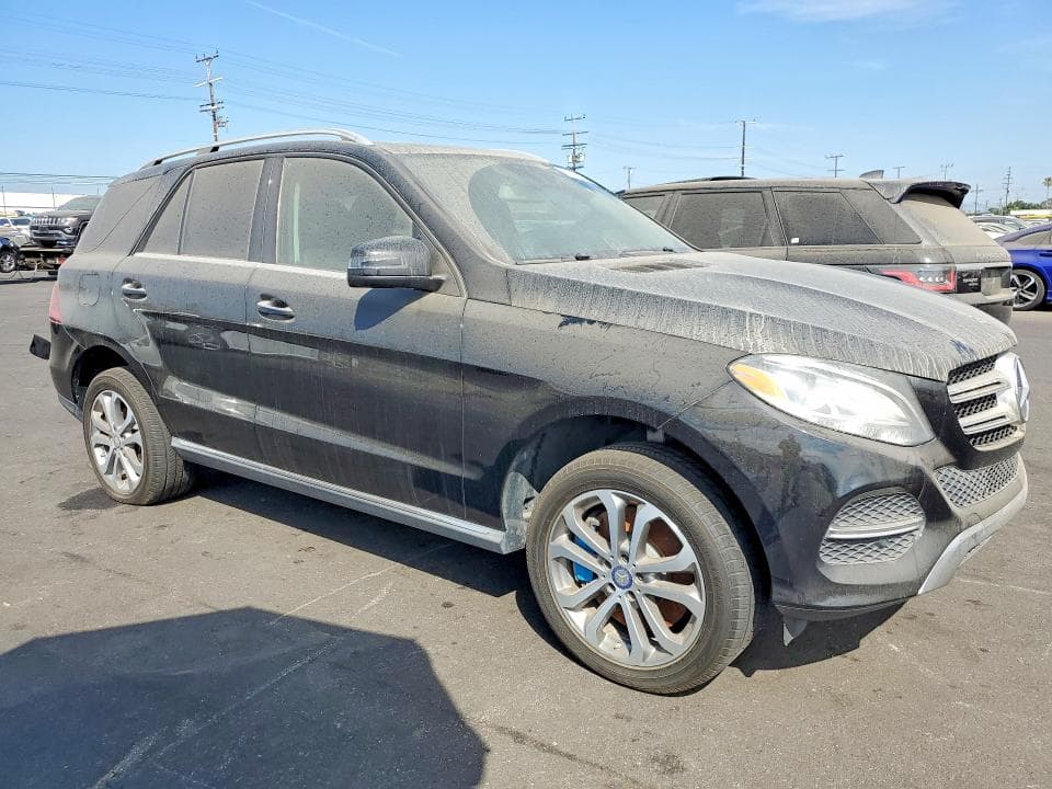 2017 MERCEDES-BENZ GLE 550E 4MATIC 4