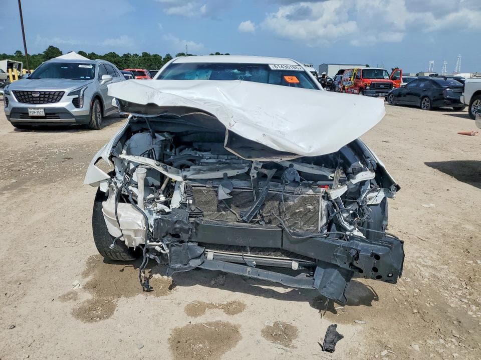 2017 TOYOTA CAMRY SE SE 5