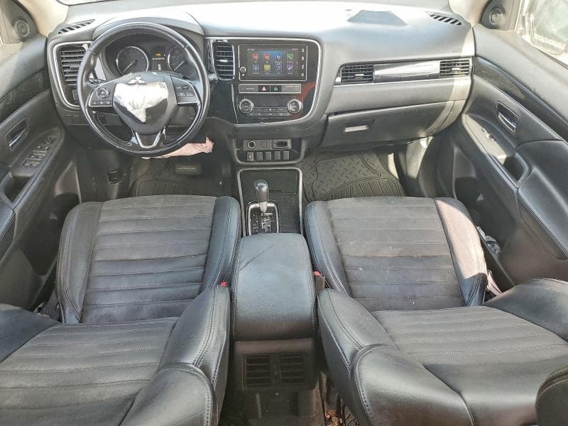 2019 MITSUBISHI OUTLANDER SE 8