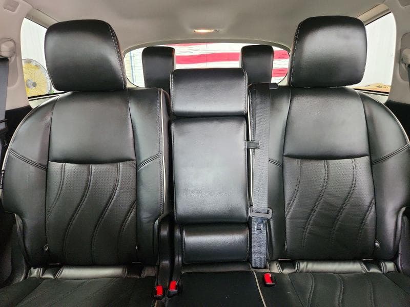 2019 INFINITI QX60 LUXE 10