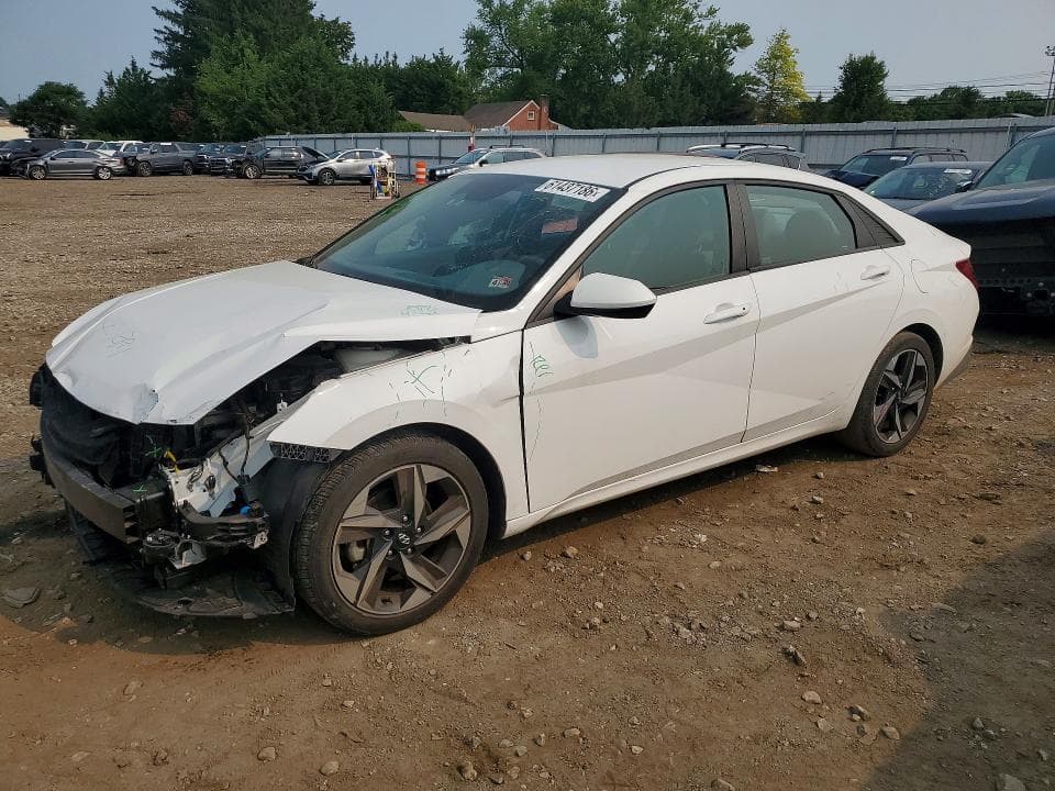 2023 HYUNDAI ELANTRA SEL - 1