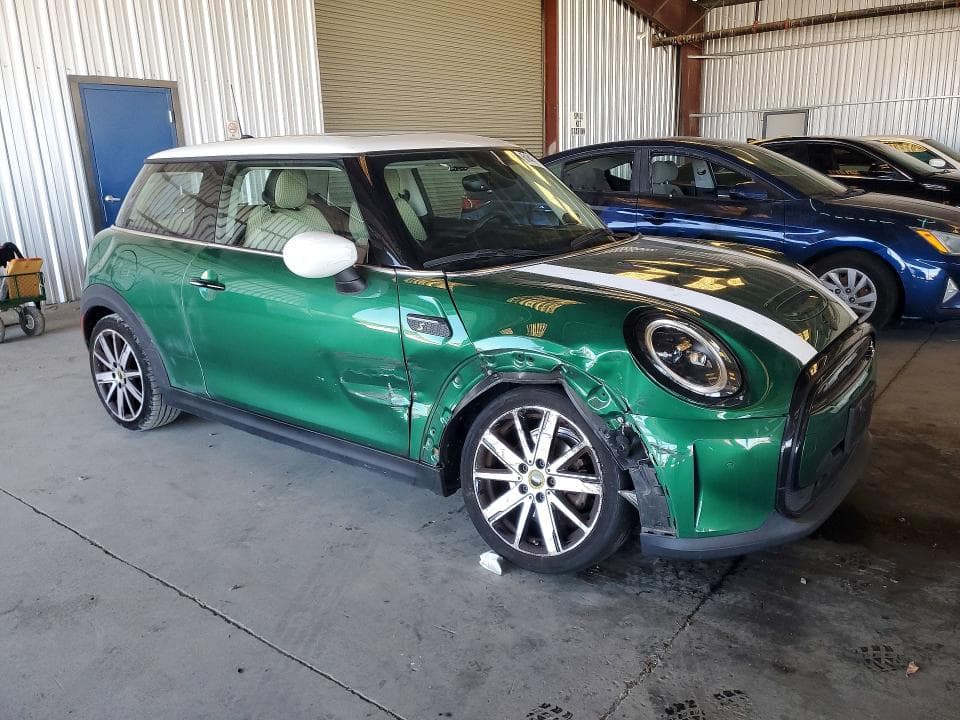 2023 MINI COOPER SE 4