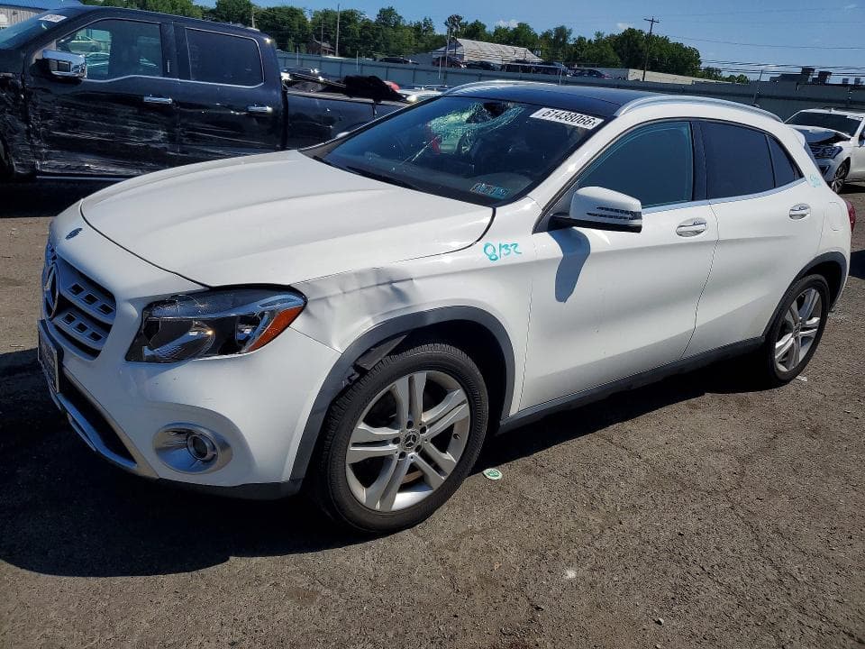 2019 MERCEDES-BENZ GLA 250 4MATIC - 1