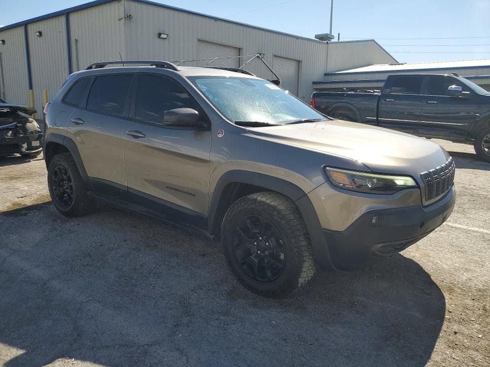 2019 JEEP CHEROKEE TRAILHAWK 4