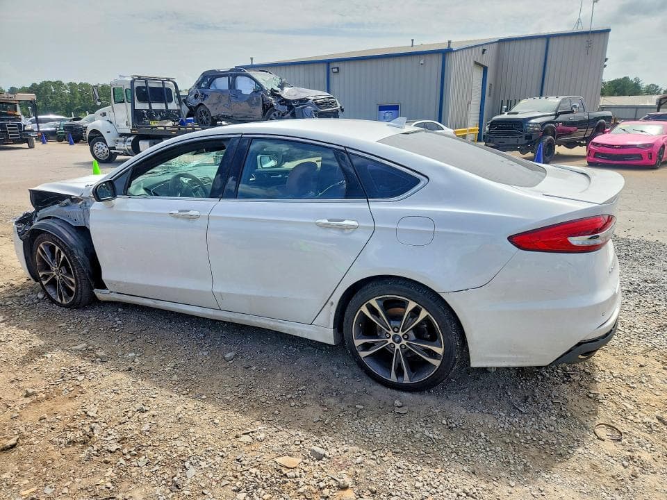 2019 FORD FUSION TITANIUM 2