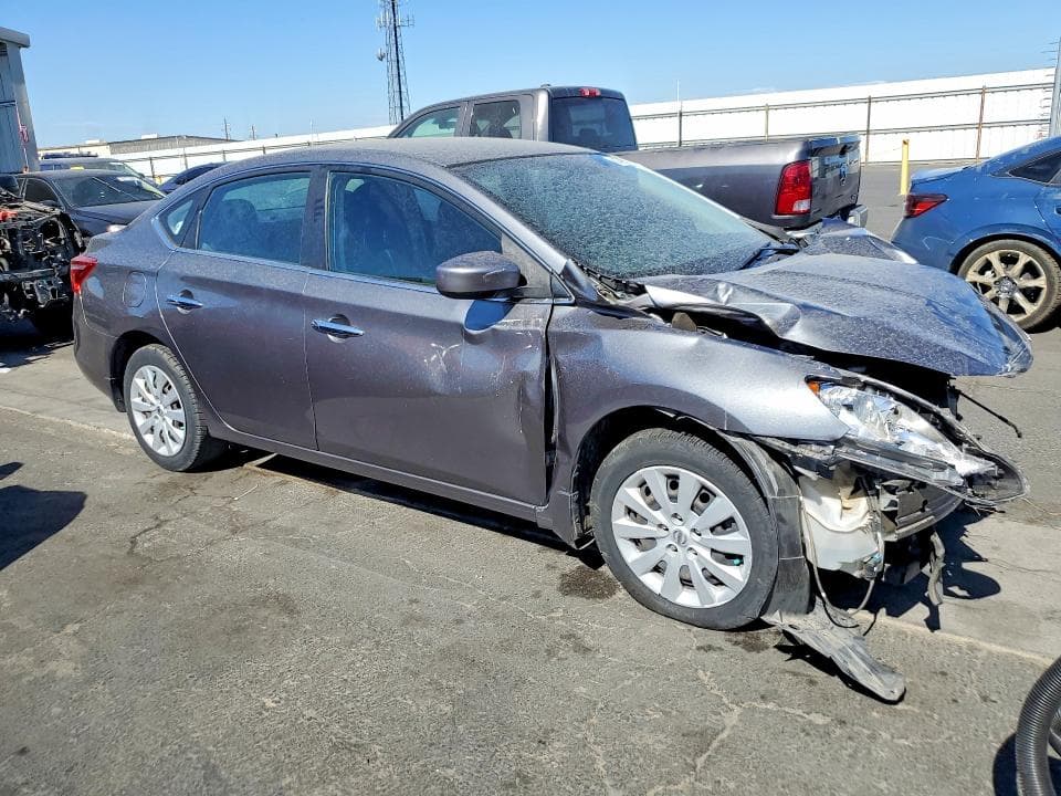 2018 NISSAN SENTRA S 4
