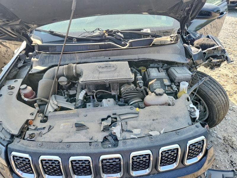 2023 JEEP COMPASS LATITUDE 11