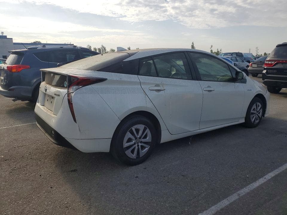 2018 TOYOTA PRIUS TWO 3
