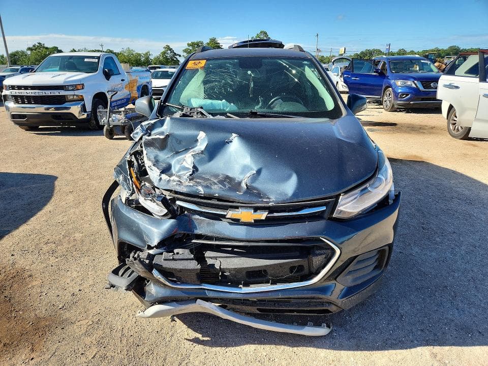 2021 CHEVROLET TRAX 1LT 5