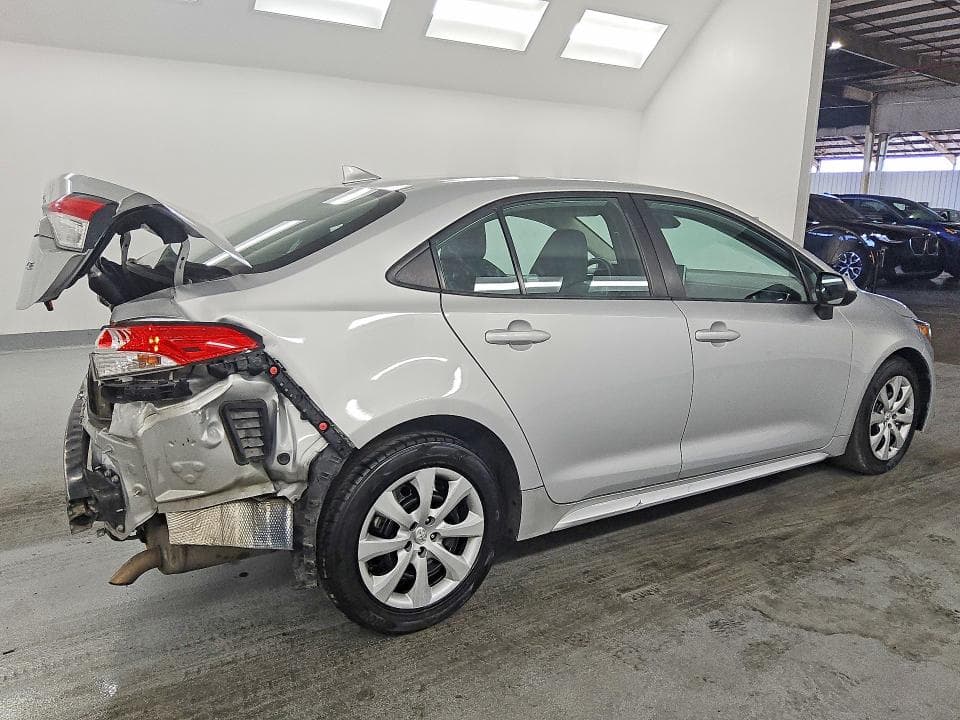 2021 TOYOTA COROLLA LE 3