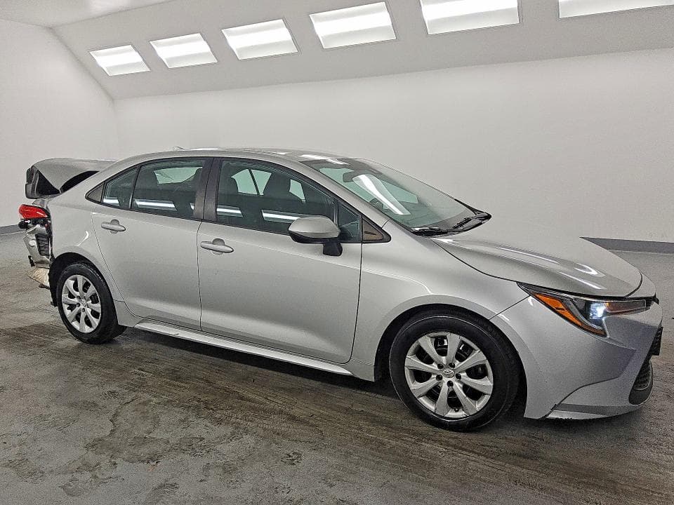 2021 TOYOTA COROLLA LE 4