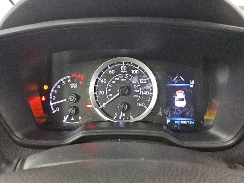 2021 TOYOTA COROLLA LE 9