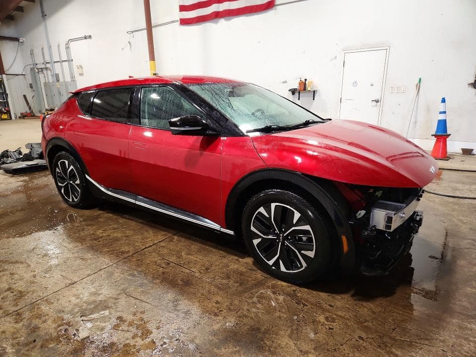 2023 KIA EV6 WIND 4