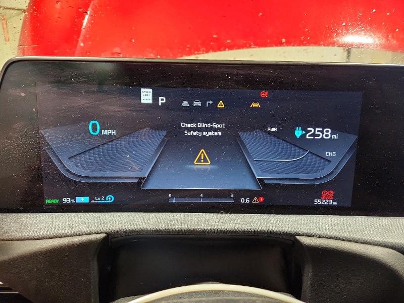 2023 KIA EV6 WIND 9