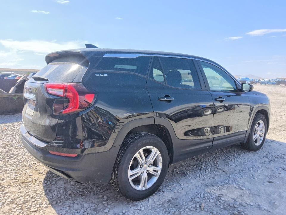 2024 GMC TERRAIN SLE 3