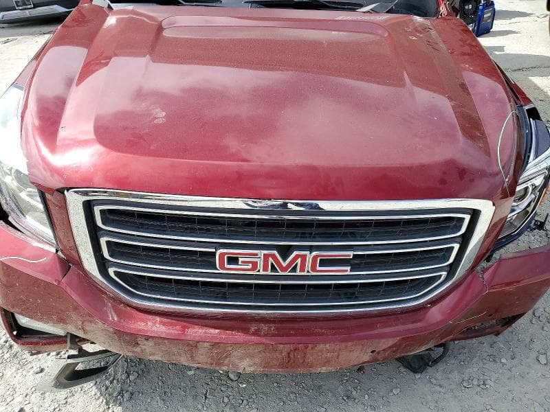 2018 GMC YUKON SLT 12