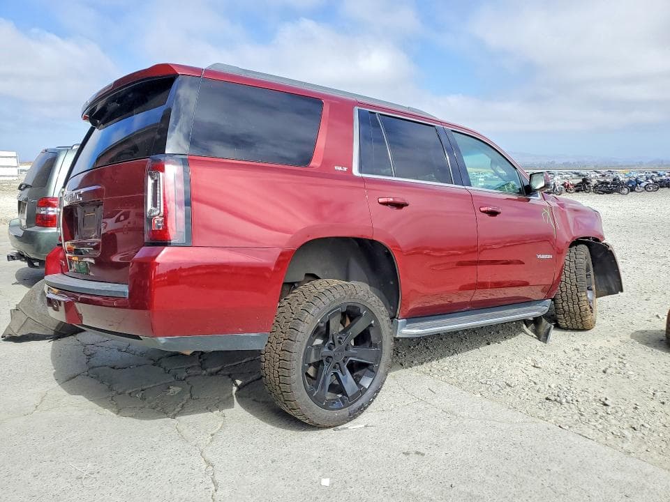 2018 GMC YUKON SLT 3