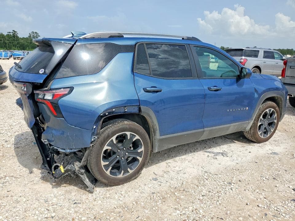 2025 CHEVROLET EQUINOX LT 3