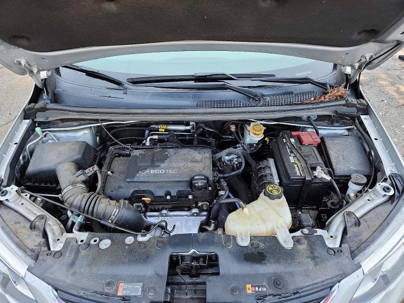 2019 CHEVROLET SONIC LT 11