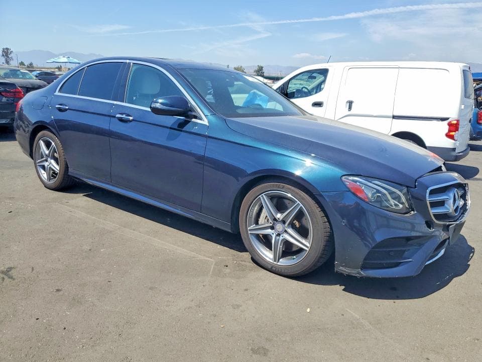 2017 MERCEDES-BENZ E 300 4