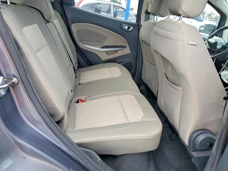 2018 FORD ECOSPORT SE 11