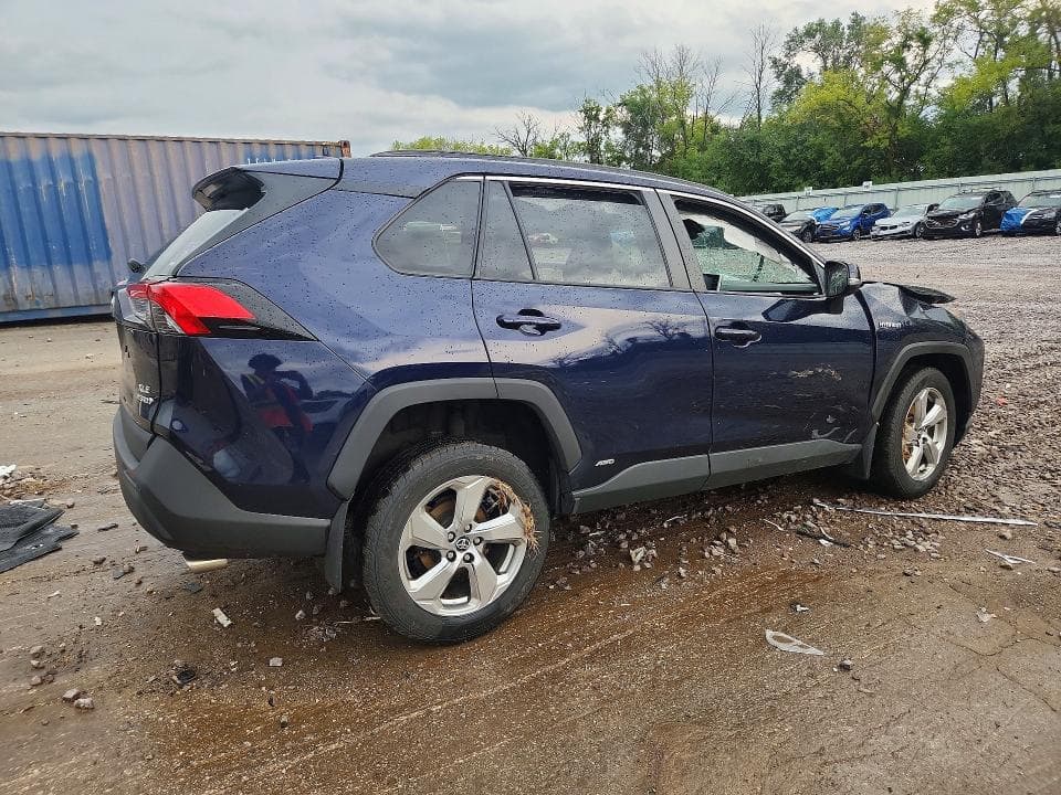 2021 TOYOTA RAV4 HYBRID XLE PREMIUM 3