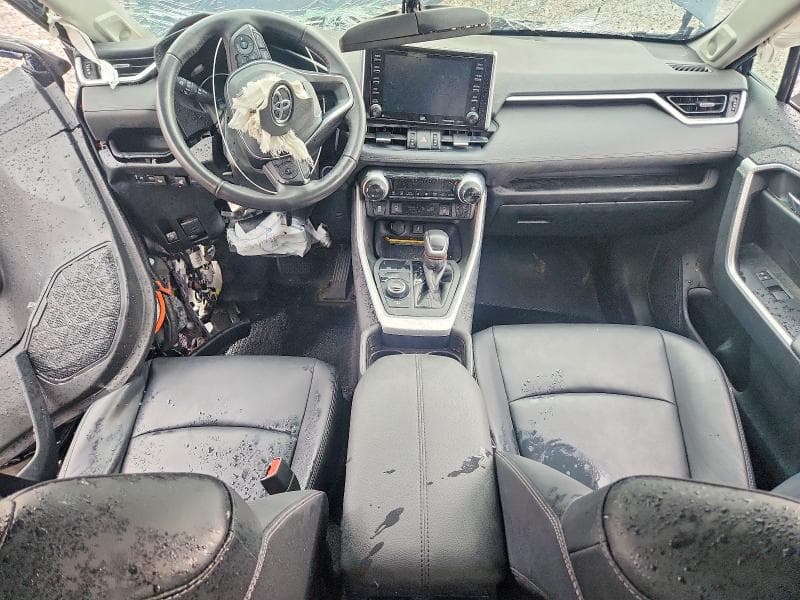 2021 TOYOTA RAV4 HYBRID XLE PREMIUM 8