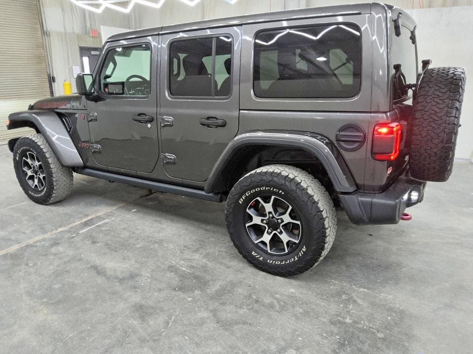 2021 JEEP WRANGLER 2