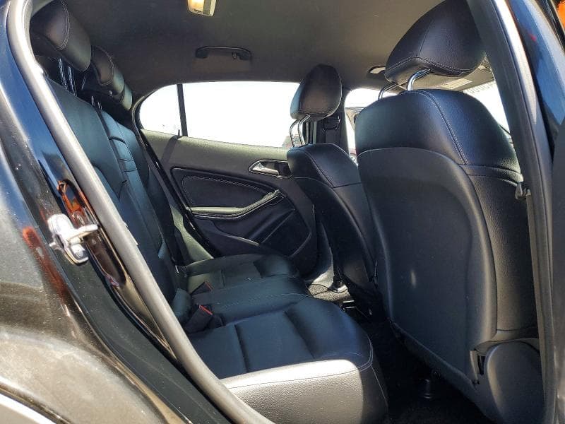 2018 MERCEDES-BENZ GLA-CLASS 11