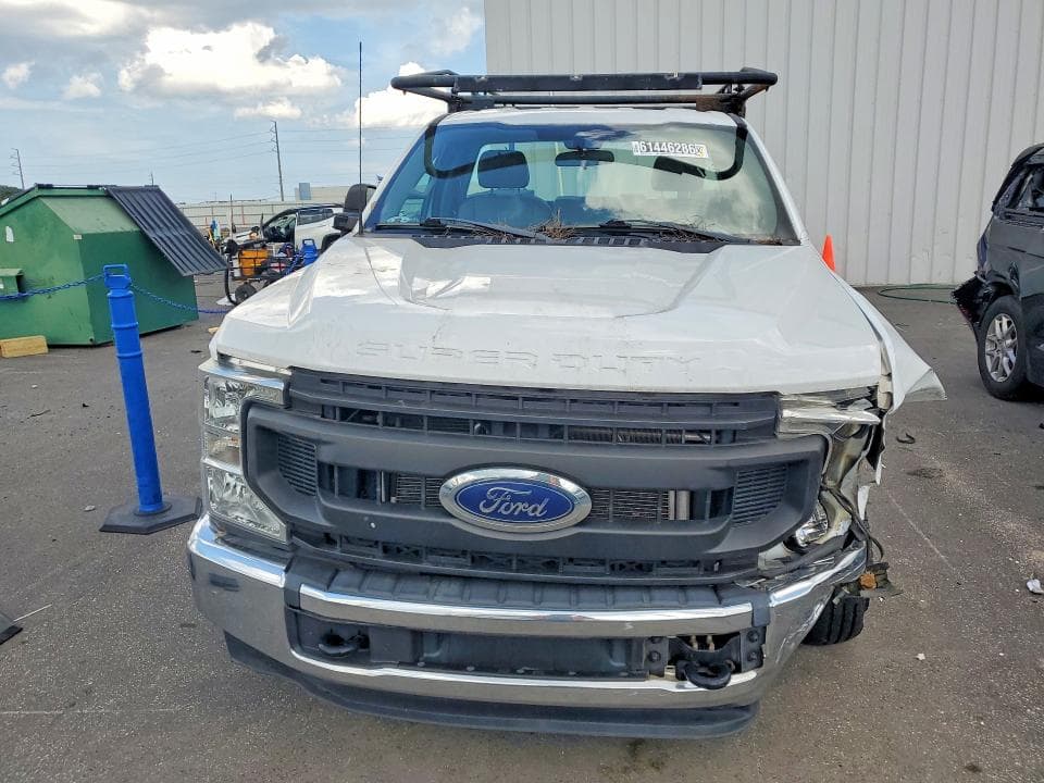 2022 FORD F250 5