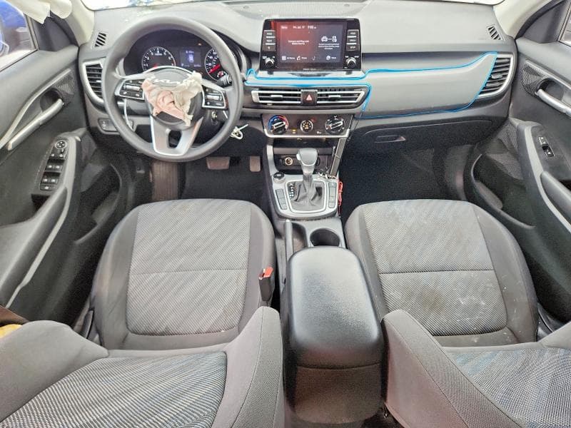 2023 KIA SELTOS LX 8