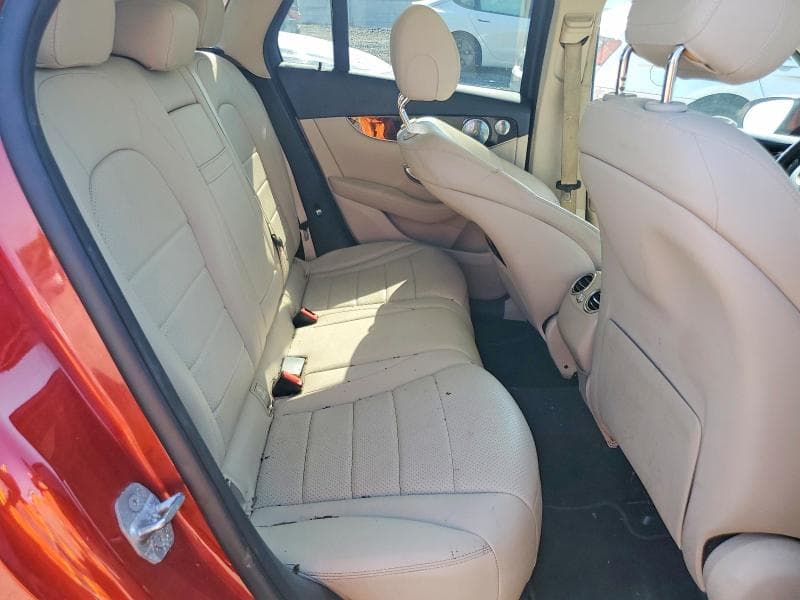2017 MERCEDES-BENZ GLC 300 4MATIC 11